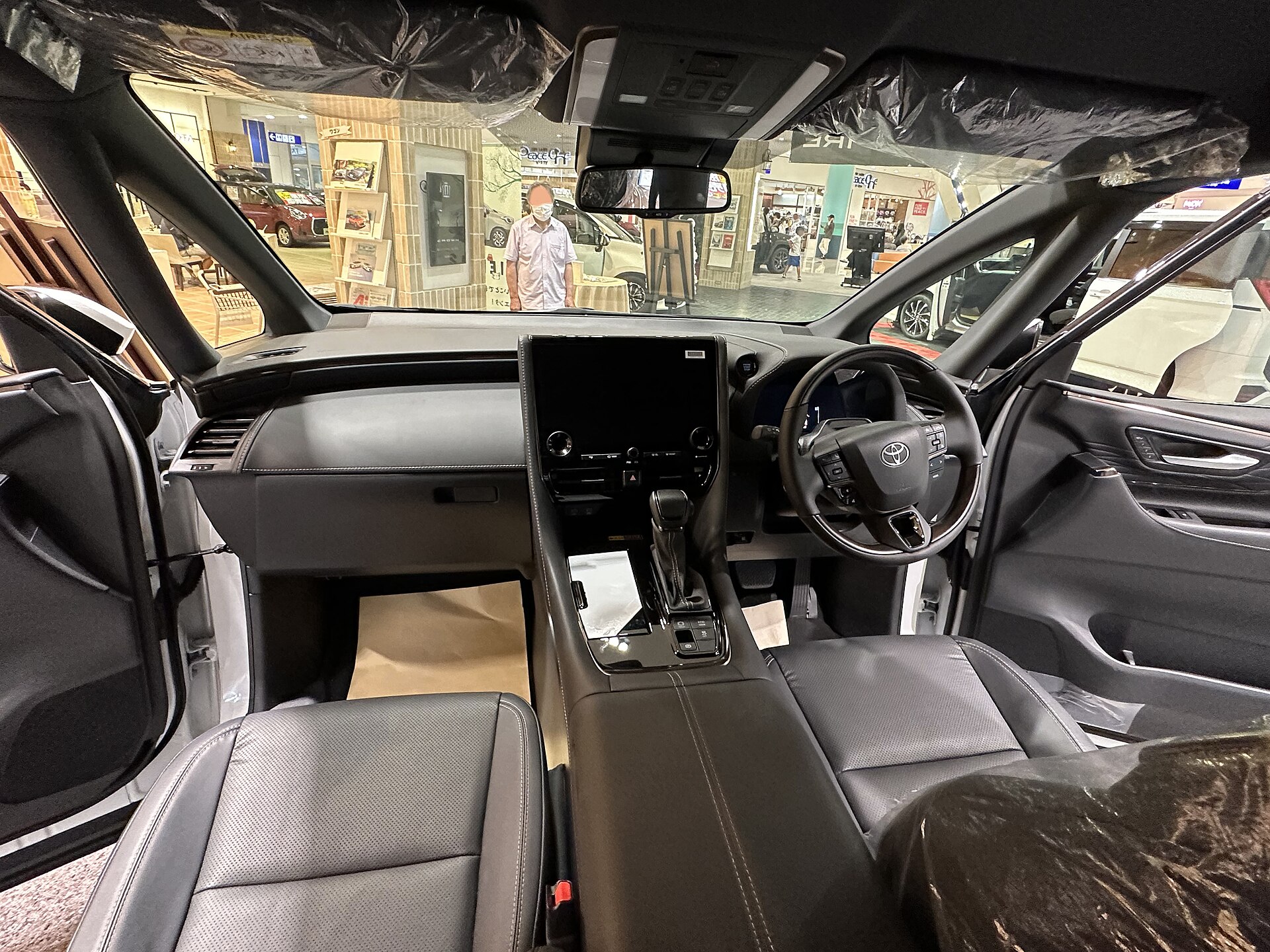 Toyota Alphard interior reference for MPV seating comfort, subject to final vehicle confirmation